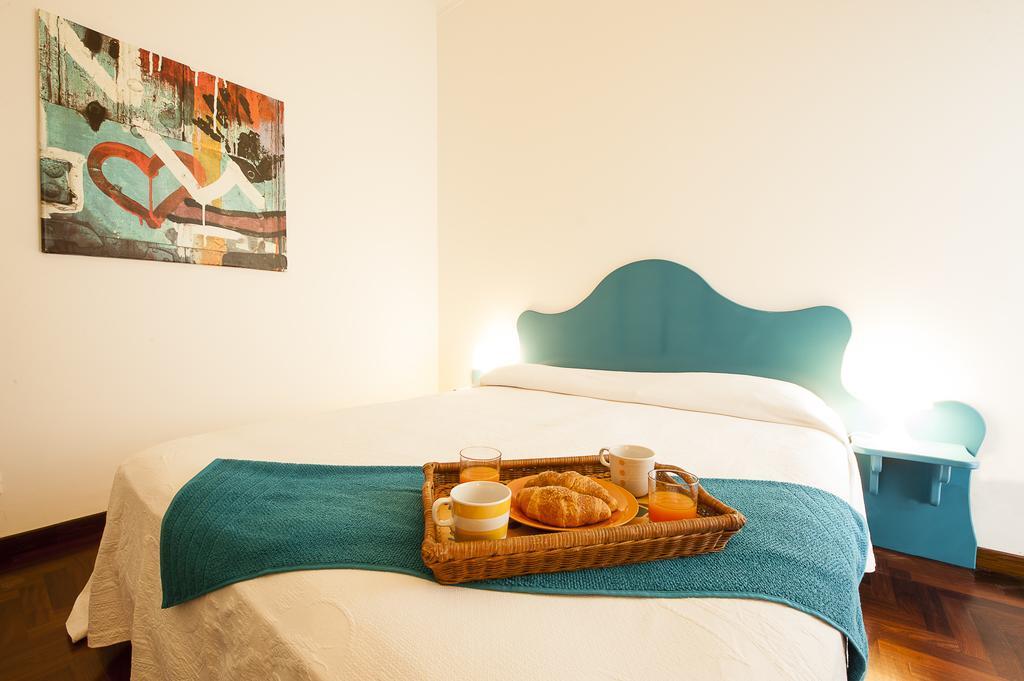 Appartement Cento Passi Dal Mare à Gaète Chambre photo