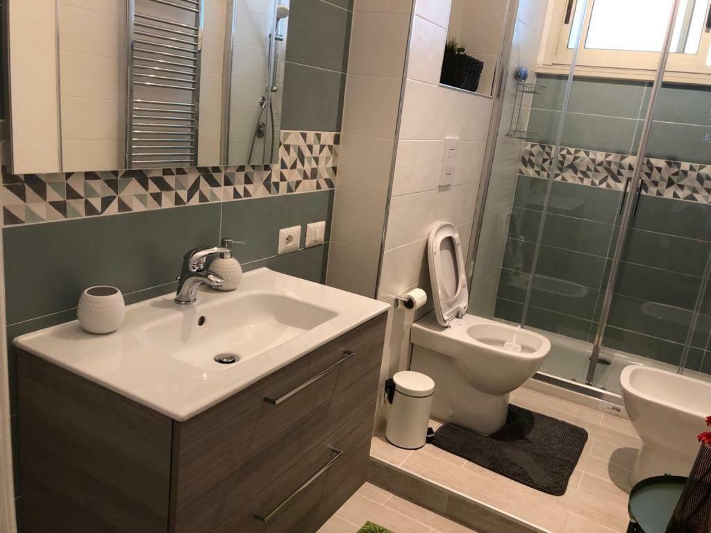Appartement Cento Passi Dal Mare à Gaète Extérieur photo