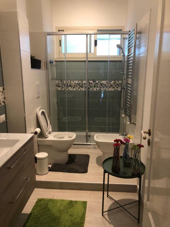 Appartement Cento Passi Dal Mare à Gaète Extérieur photo