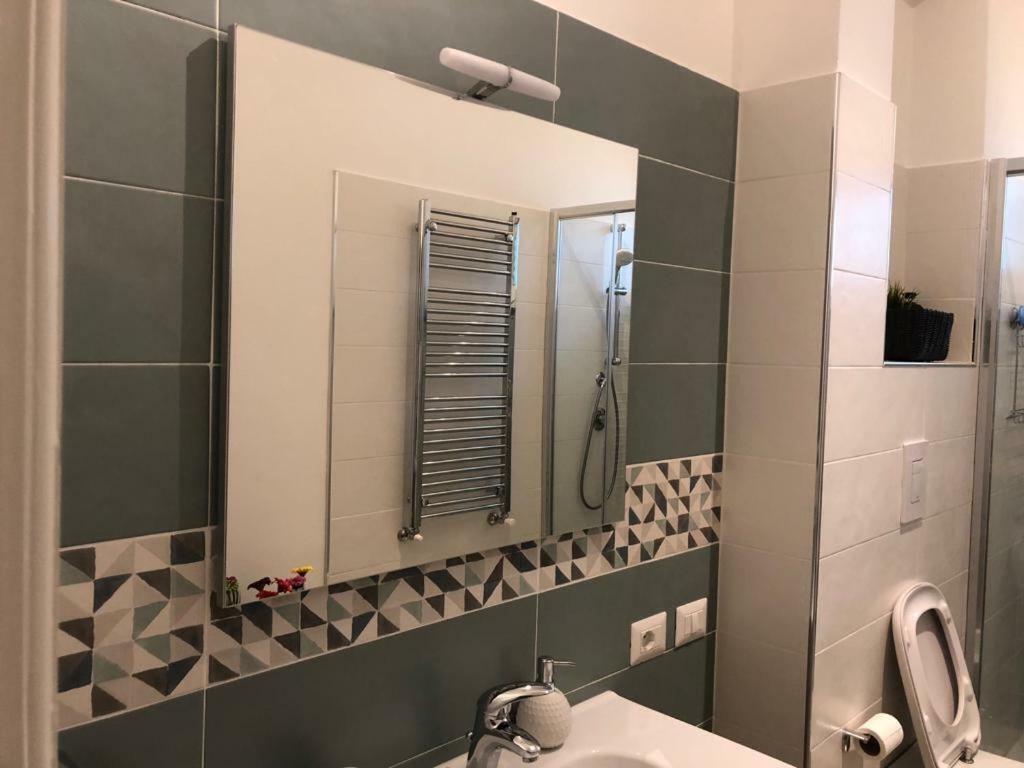 Appartement Cento Passi Dal Mare à Gaète Extérieur photo
